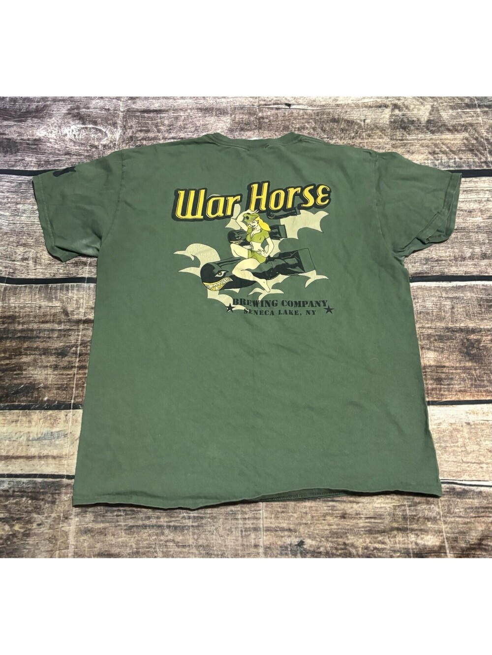 War Horse Brewing Company T-Shirt Mens Large Cotton Double Sided FLAW
